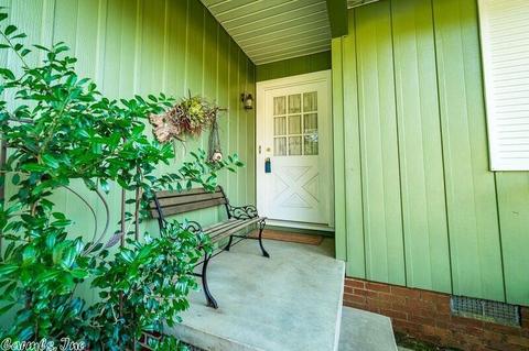 10 Meadowbrook Dr, Conway, AR 72034 photo 2