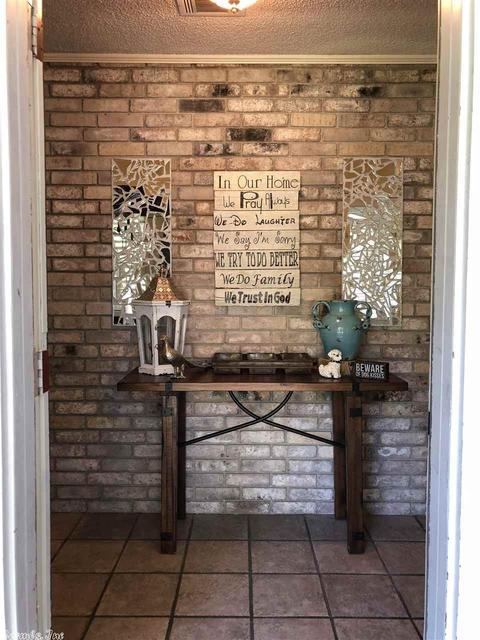 28 Summerfield Dr, Conway, AR 72034 photo 3