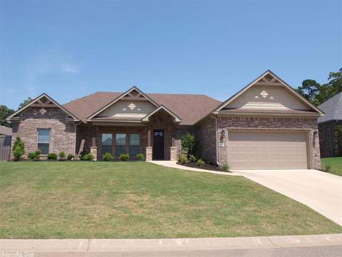 2142 Avondale Dr, Benton, AR 72019 photo 1