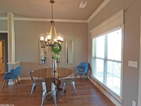 2142 Avondale Dr, Benton, AR 72019 photo 9