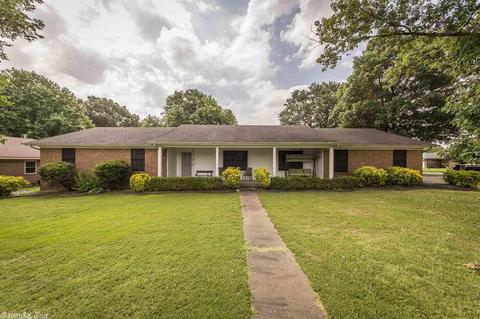 100 Hampton Cv, Jacksonville, AR 72076 photo 1