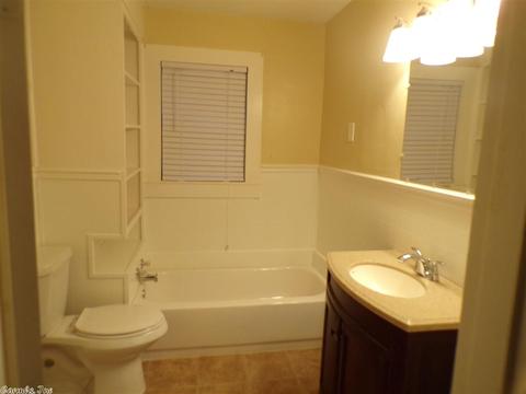 426 Oak Street Street St, Warren, AR 71671 photo 9