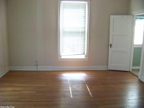 303 Pine Blf, Malvern, AR 72104 photo 11