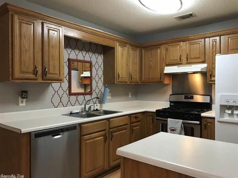 806 Amy Cir, Bryant, AR 72022 photo 3