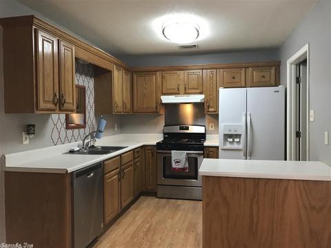 806 Amy Cir, Bryant, AR 72022 photo 4