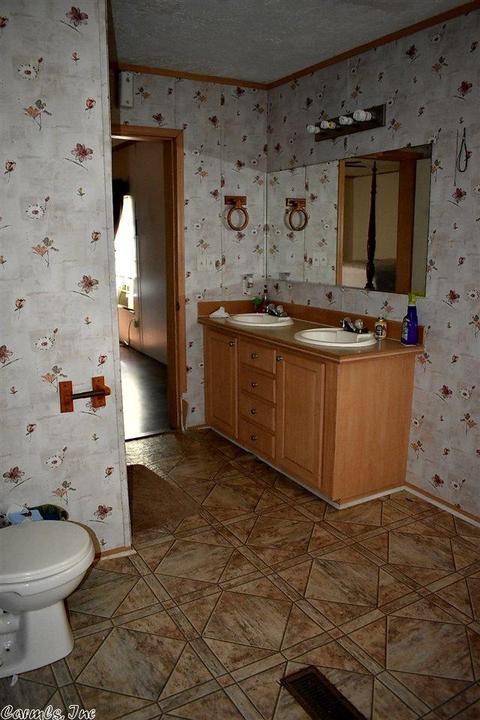 165 Mckenzie Trl, Royal, AR 71968 photo 5