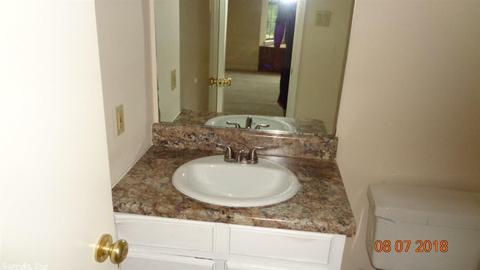 1272 Lincoln St, Conway, AR 72032 photo 13