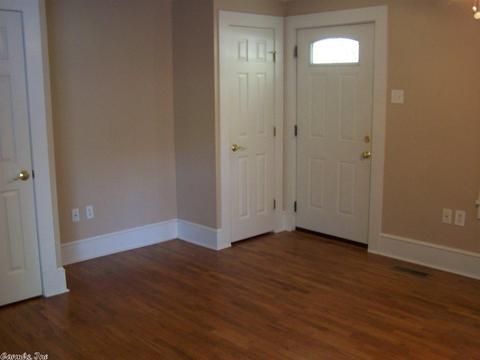 124 S Second St, Benton, AR 72015 photo 6