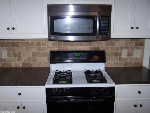 124 S Second St, Benton, AR 72015 photo 10