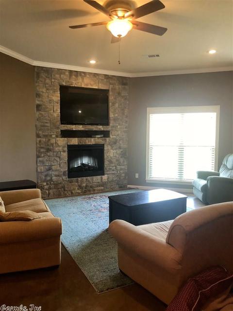 5205 Trinity Crossing Dr, Conway, AR 72034 photo 3