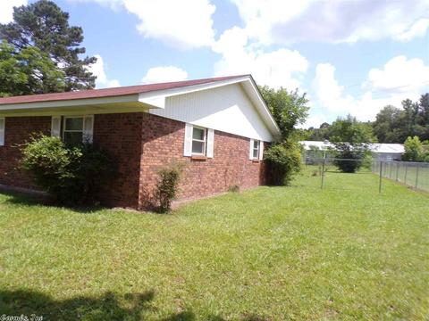 1522 W Pine St, Warren, AR 71671 photo 3