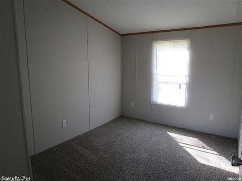 108 Sevier St, Mountain Pine, AR 71956 photo 4