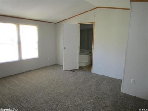 108 Sevier St, Mountain Pine, AR 71956 photo 5