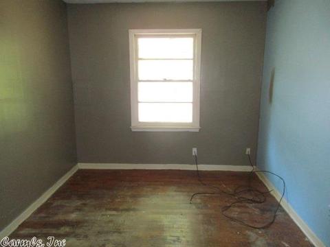 2005 S Fox St, Pine Bluff, AR 71603 photo 7