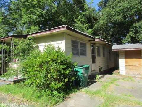 2005 S Fox St, Pine Bluff, AR 71603 photo 2
