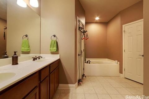 960 Pinehurst, Cabot, AR 72023 photo 23