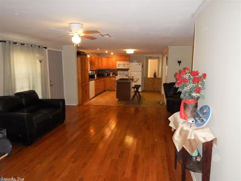946 Red Wings, Bismarck, AR 71929 photo 4