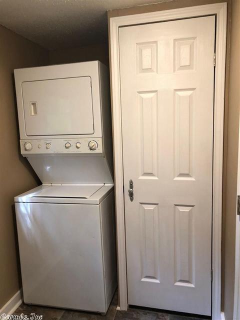 1114 E North St, Benton, AR 72015 photo 10