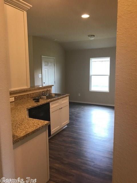 3296 Sage Grass Ln, Alexander, AR 72002 photo 3