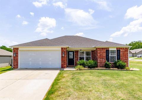 3600 Firefly, Conway, AR 72032 photo 1