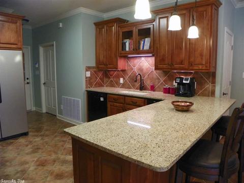 803 Robin, White Hall, AR 71602 photo 16