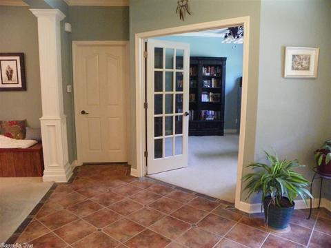 803 Robin, White Hall, AR 71602 photo 6