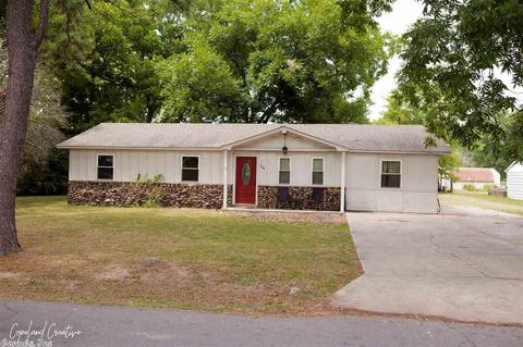 704 W College St, Beebe, AR 72012 photo 1