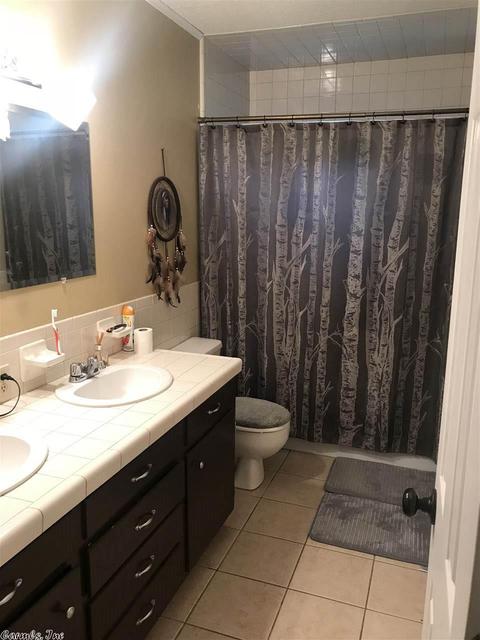 562 Harpling Dr, Donaldson, AR 71941 photo 14