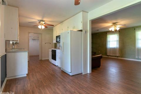 4 Rowlett Ln, Conway, AR 72032 photo 10