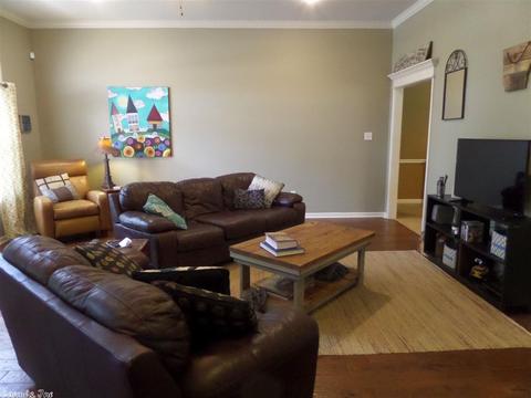2313 Henry Ave, Bryant, AR 72022 photo 3