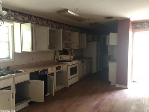 2208 W 37th Ave, Pine Bluff, AR 71603 photo 7