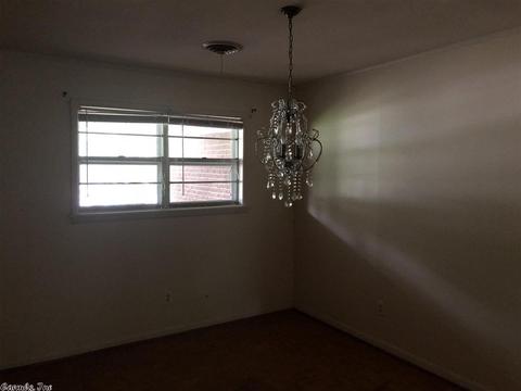2208 W 37th Ave, Pine Bluff, AR 71603 photo 10