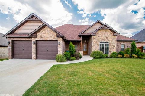 2145 Avondale Dr, Benton, AR 72019 photo 1