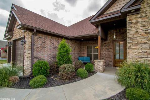 2145 Avondale Dr, Benton, AR 72019 photo 2