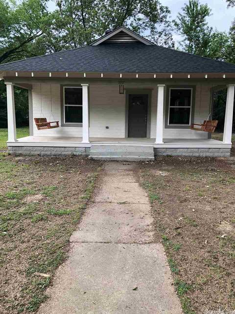 1837 Simms, Conway, AR 72034 photo 1
