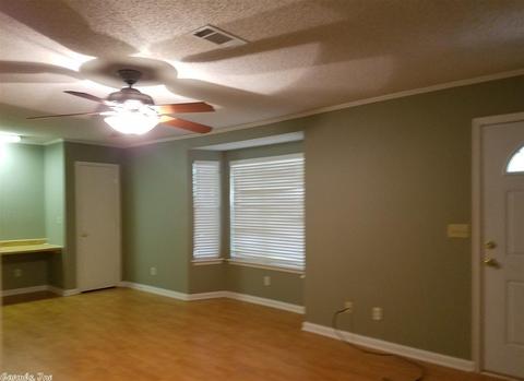 7218 Rustic Cir, Pine Bluff, AR 71603 photo 6