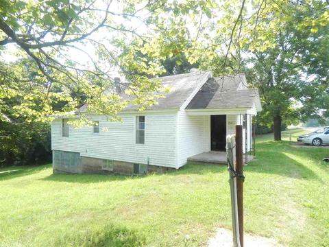2173 W North, Piggott, AR 72454 photo 1
