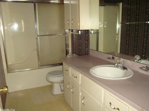 502 N Orange St, Beebe, AR 72012 photo 4