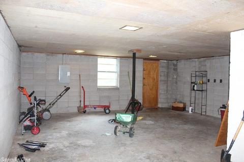 506 E Main St, Mountain View, AR 72560 photo 33