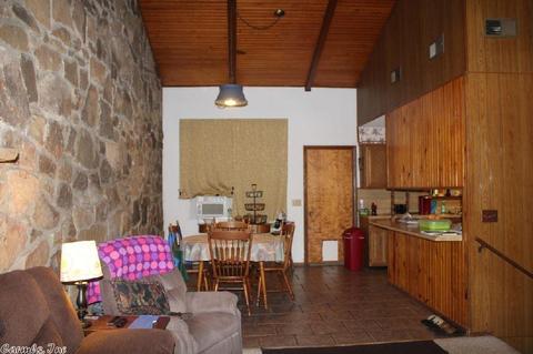 506 E Main St, Mountain View, AR 72560 photo 8