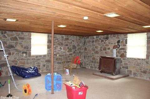 506 E Main St, Mountain View, AR 72560 photo 27