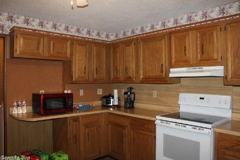 506 E Main St, Mountain View, AR 72560 photo 12