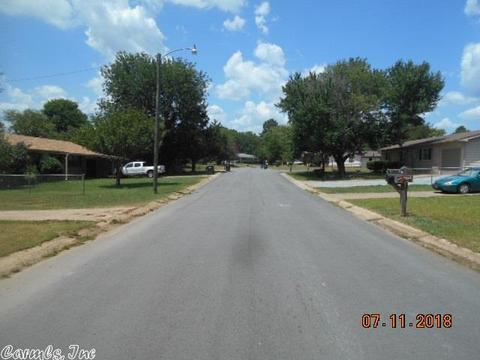 14 Crain Dr, Bryant, AR 72022 photo 3