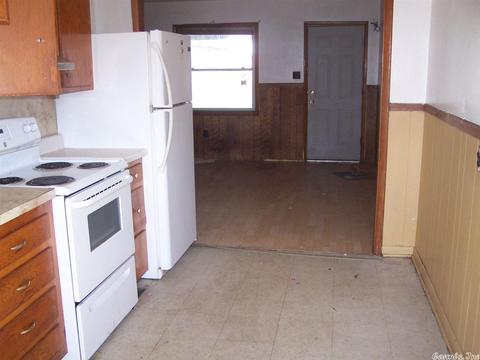 1104 E Race, Searcy, AR 72143 photo 29