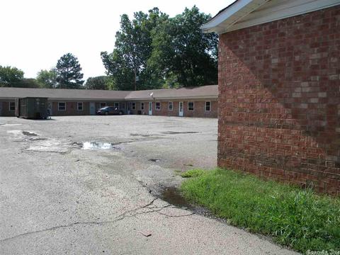 1104 E Race, Searcy, AR 72143 photo 8