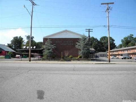 1104 E Race, Searcy, AR 72143 photo 1