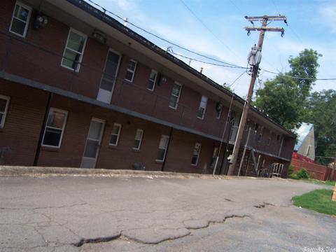 1104 E Race, Searcy, AR 72143 photo 17