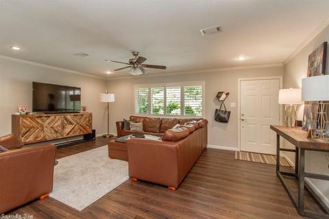 2522 Robinson Ave, Conway, AR 72034 photo 4