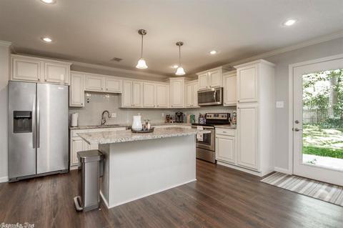 2522 Robinson Ave, Conway, AR 72034 photo 5