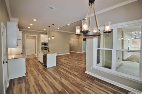 1008 Dawsons Pointe Ave, Bryant, AR 72022 photo 11